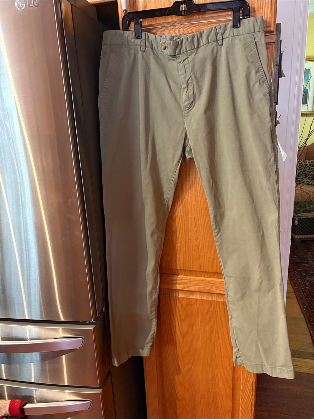 Men's Olive Chinos - Timeless Straight-Leg Khakis